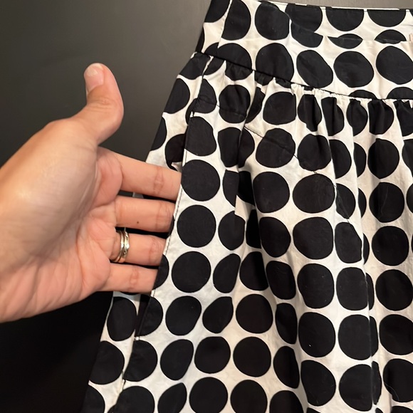 Forever 21 Contemporary Polka Dot midi skirt - Picture 5 of 9
